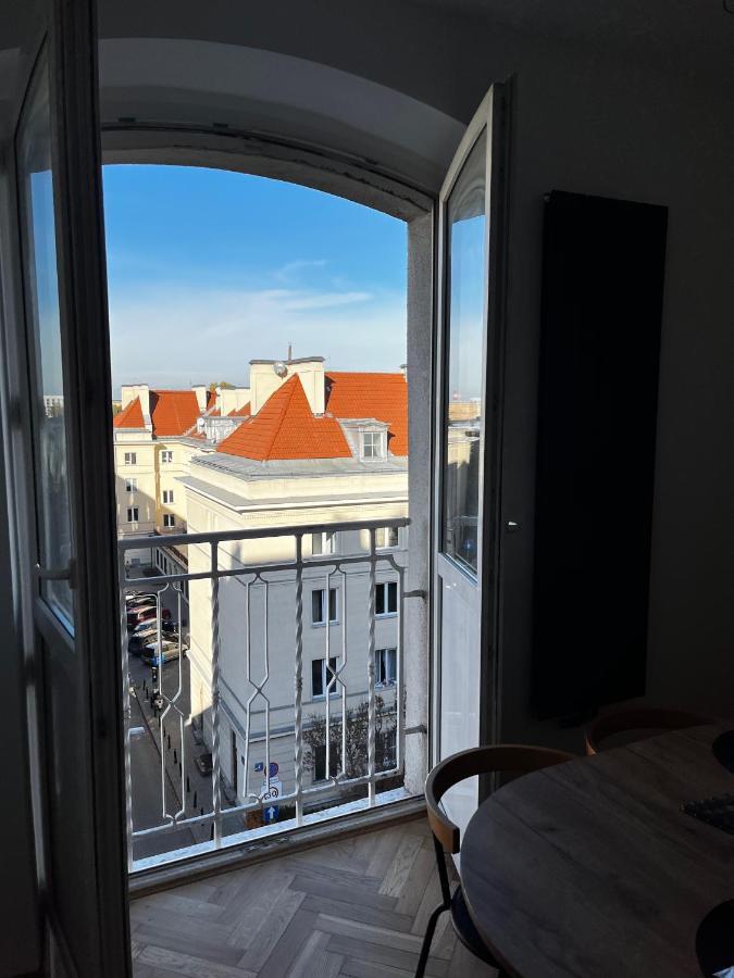 Ohmyhome - Plac Pieciu Rogow - Centrum وارسو المظهر الخارجي الصورة