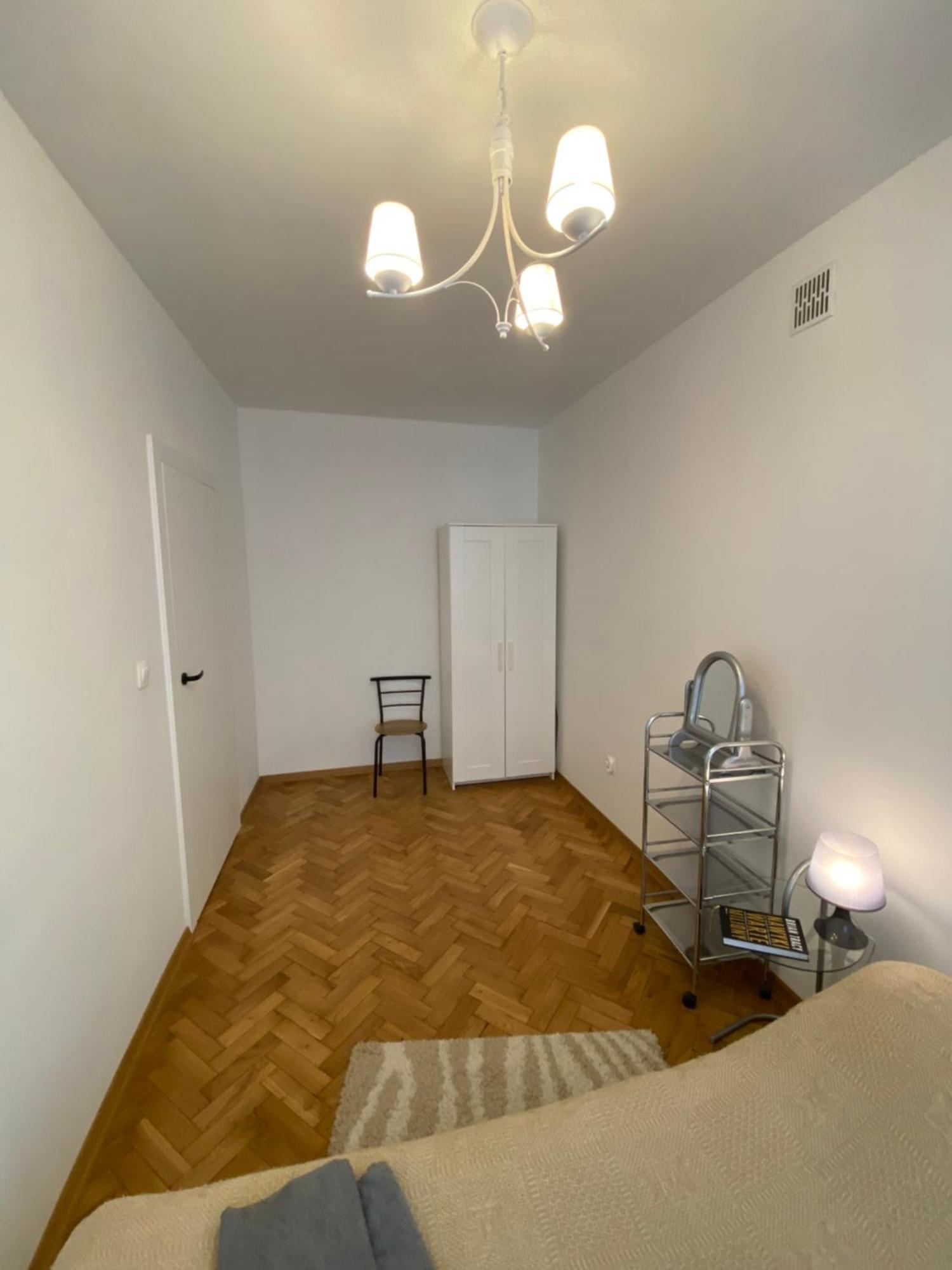 Ohmyhome - Plac Pieciu Rogow - Centrum وارسو المظهر الخارجي الصورة