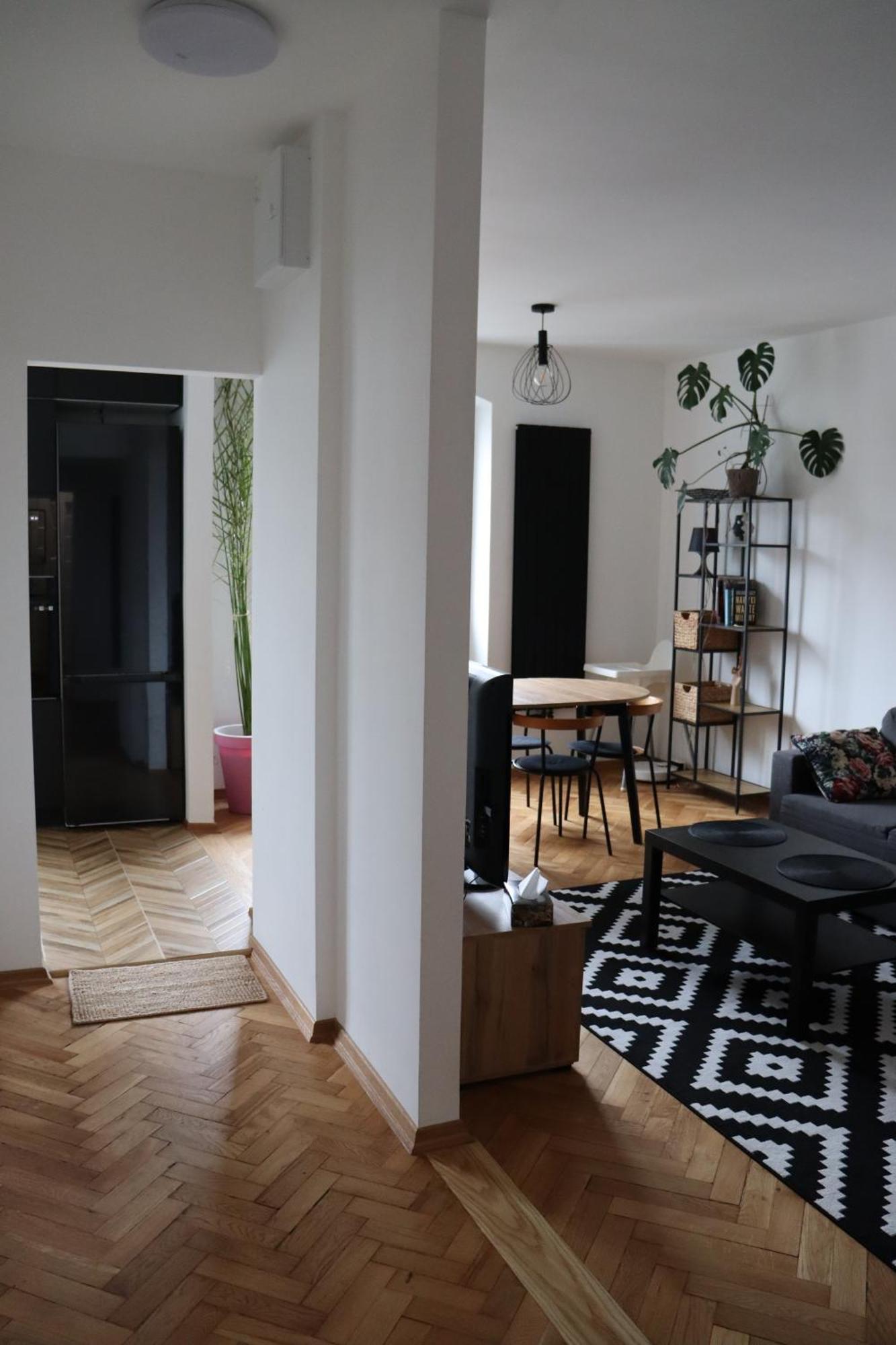 Ohmyhome - Plac Pieciu Rogow - Centrum وارسو المظهر الخارجي الصورة
